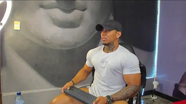 bradley smith online show from February 2025 10:43:02 AM