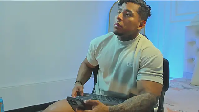 bradley smith online show from October 2025 08:37:01 AM