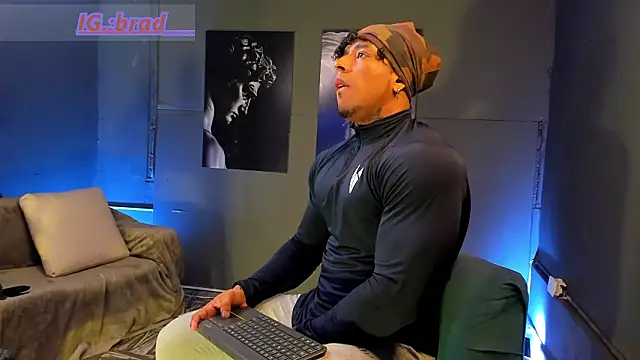 bradley smith online show from February 2026 09:40:02 PM