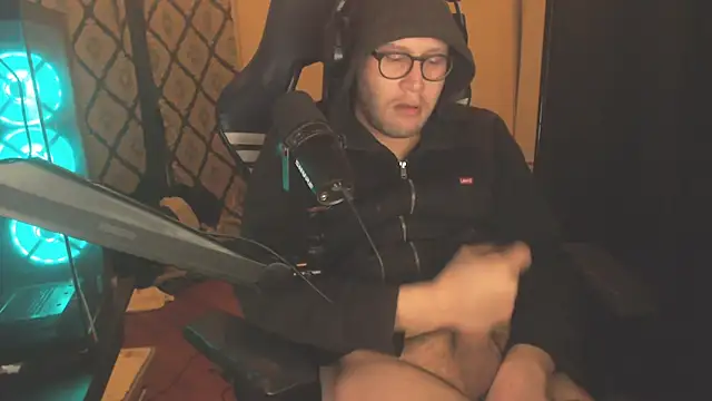 chicostick413 online show from January 2026 02:17:02 AM