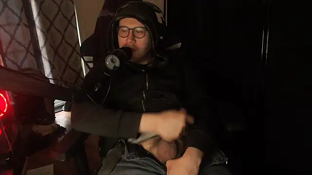 chicostick413 online show from February 2026 01:41:02 PM