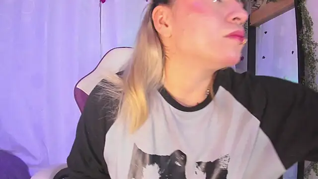 GilaKat online show from March 2025 07:42:02 AM