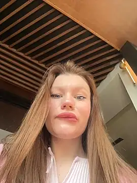 justmila online show from January 2025 10:47:01 AM