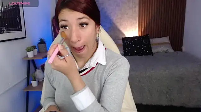 Snapshot of SofiaGomez420 chatting on February 2025 01:54:02 PM SofiaGomez420 online show from February 2025 01:54:02 PM