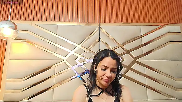 Sluttyandmature online show from March 2025 12:48:01 PM