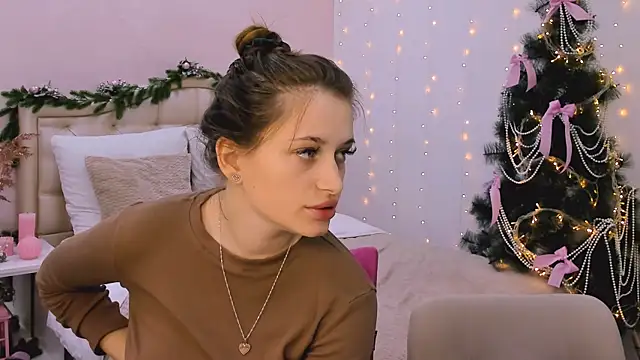 queenofjoyy online show from December 2024 12:45:02 PM
