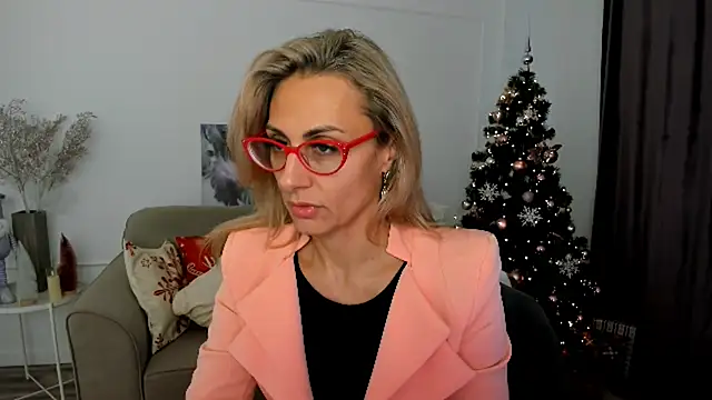 MuseOfStage online show from December 2025 11:38:02 AM