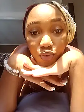 Shria107 online show from February 2025 12:16:01 PM