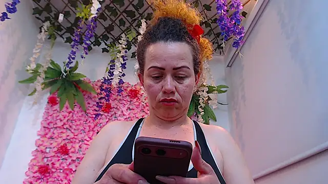 BLONDE SEXYHOT online show from April 2026 05:58:02 AM