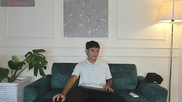 Snapshot of Austin_Cardieff chatting on March 2025 03:19:01 AM Austin Cardieff online show from March 2025 03:19:01 AM