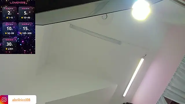 Snapshot of abril_ricci chatting on February 2025 04:06:01 AM abril ricci online show from February 2025 04:06:01 AM