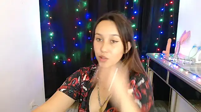 Skarlet Adams28 online show from January 2025 03:00:02 AM