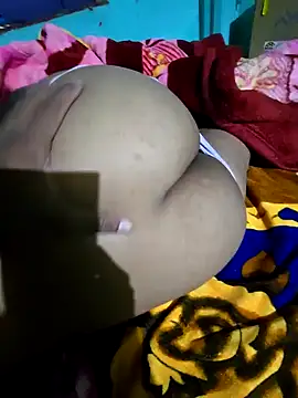 Snapshot of hotbaby_5 chatting on December 2024 04:31:01 PM hotbaby 5 online show from December 2024 04:31:01 PM