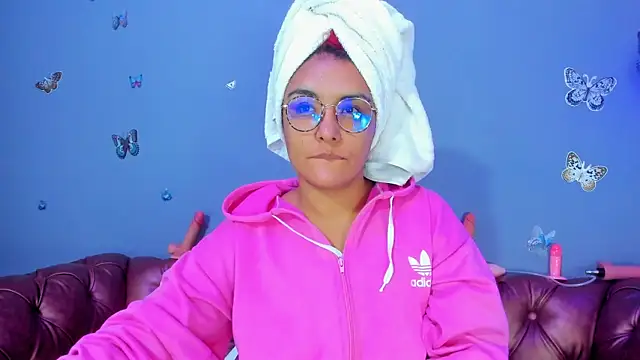 Snapshot of Kaira_mosse chatting on April 2026 11:53:02 AM Kaira mosse online show from April 2026 11:53:02 AM