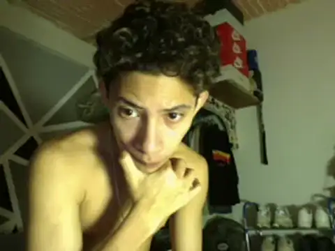 ferchitibellako online show from November 2025 05:09:01 PM