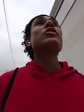 Brencuz online show from April 2026 01:12:01 PM