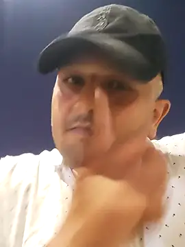 Akhil3290 online show from September 2025 01:47:02 PM