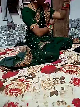 Snapshot of Shivani_Mumbai85 chatting on February 2025 04:46:02 PM Shivani Mumbai85 online show from February 2025 04:46:02 PM