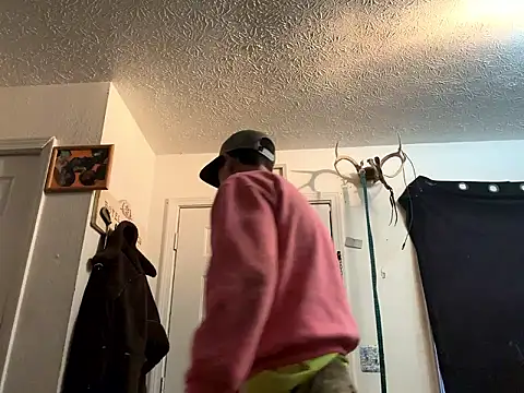 Snapshot of bigdckstud chatting on January 2025 08:51:01 PM bigdckstud online show from January 2025 08:51:01 PM