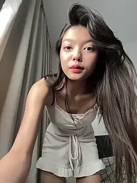 Snapshot of DesiredHoney chatting on March 2025 06:40:02 PM DesiredHoney online show from March 2025 06:40:02 PM