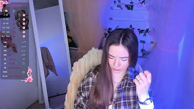 Snapshot of Bella_XO chatting on May 2026 06:19:02 AM Bella XO online show from May 2026 06:19:02 AM