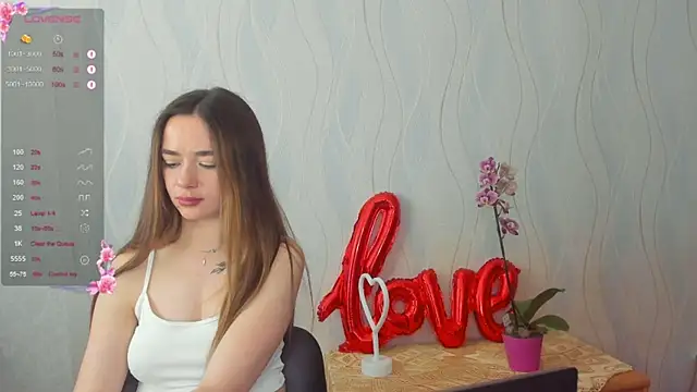 Snapshot of Bella_XO chatting on May 2026 11:15:02 AM Bella XO online show from May 2026 11:15:02 AM