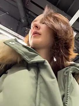 Dina Tease online show from December 2025 01:09:02 PM