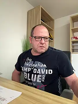 coupleLatinaLovers online show from January 2025 09:50:02 AM