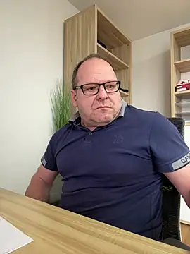 coupleLatinaLovers online show from January 2025 10:41:01 AM