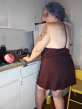 Snapshot of GraceHenderson chatting on December 2024 05:51:02 PM GraceHenderson online show from December 2024 05:51:02 PM