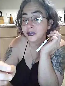 Snapshot of GraceHenderson chatting on January 2025 02:30:01 AM GraceHenderson online show from January 2025 02:30:01 AM