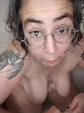 Snapshot of GraceHenderson chatting on March 2025 11:44:02 AM GraceHenderson online show from March 2025 11:44:02 AM