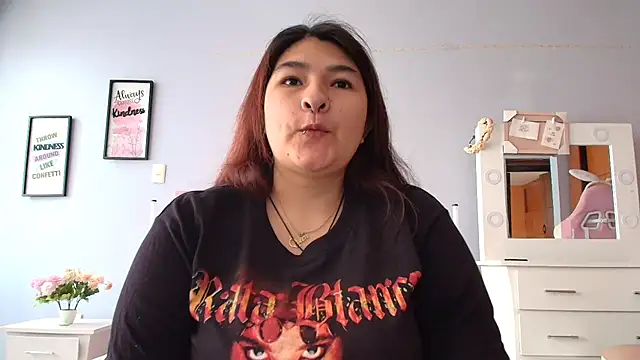  69HONRY online show from January 2025 12:56:01 PM