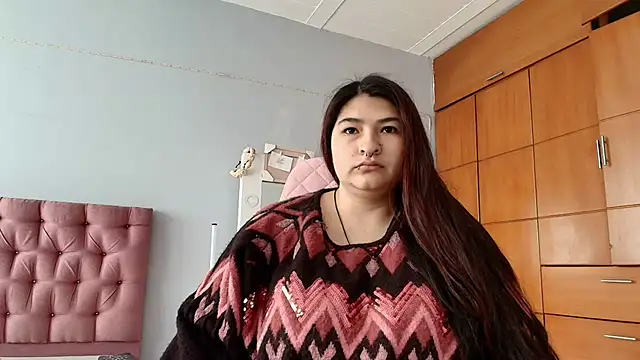  69HONRY online show from January 2025 12:57:02 PM