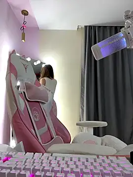 your girl next door online show from October 2025 01:43:02 PM