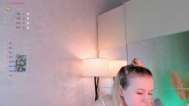 MaydaFoulk online show from March 2025 10:52:02 AM