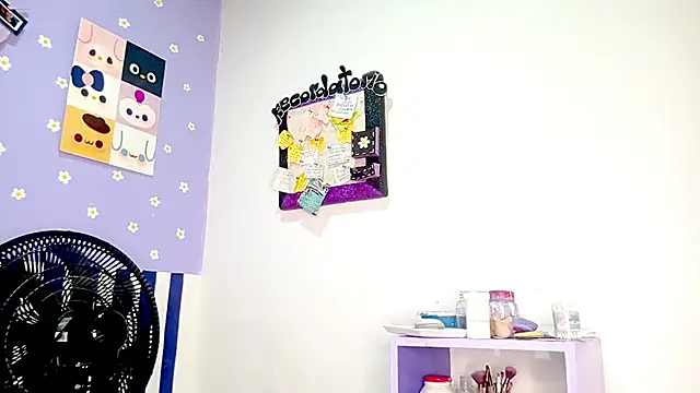 PetiteIvoryQueen19 online show from May 2026 05:05:02 AM