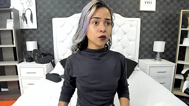 rave connor online show from February 2025 07:19:02 PM