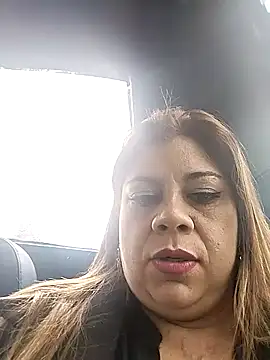 Laura-Hernandez online show from March 2025 02:18:02 PM