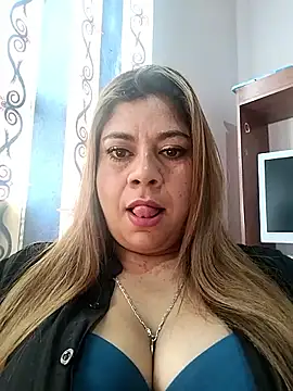 Laura-Hernandez online show from September 2025 02:40:01 PM