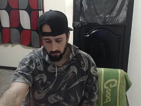 Snapshot of leonamable12 chatting on March 2026 05:09:02 AM leonamable12 online show from March 2026 05:09:02 AM