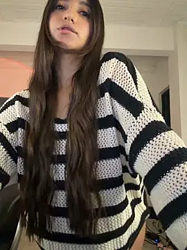 aly golden  online show from February 2026 06:08:01 PM