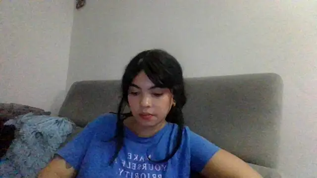 Kiri Cutee online show from December 2024 05:47:01 AM