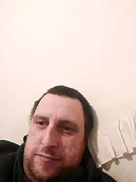 HE-M123 online show from December 2024 05:40:01 PM