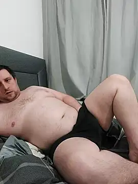 HE-M123 online show from February 2026 09:33:02 PM