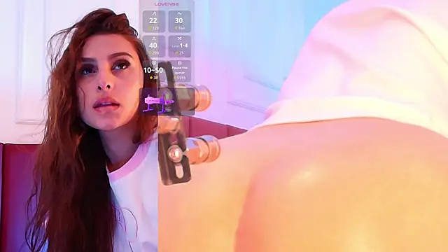 Luna monroe  online show from February 2026 04:14:01 PM