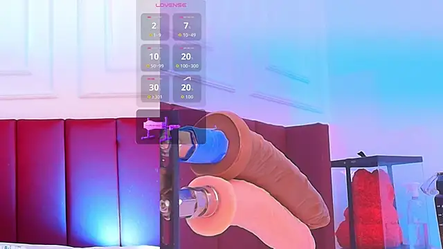 Luna monroe  online show from March 2026 05:17:01 PM