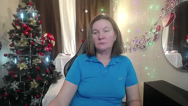 Snapshot of HolyMilfa chatting on December 2024 05:00:01 PM HolyMilfa online show from December 2024 05:00:01 PM