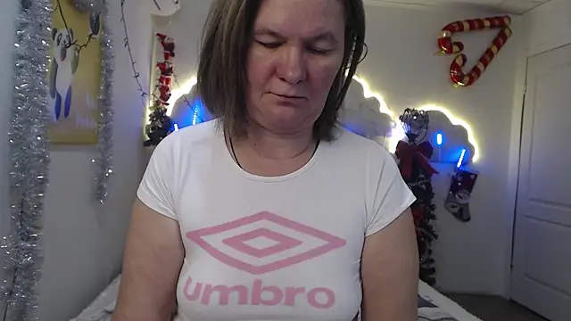 Snapshot of HolyMilfa chatting on December 2024 10:27:01 AM HolyMilfa online show from December 2024 10:27:01 AM