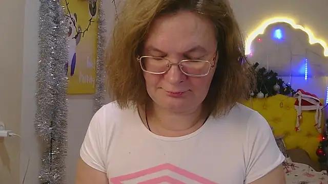 Snapshot of HolyMilfa chatting on January 2025 11:07:01 AM HolyMilfa online show from January 2025 11:07:01 AM